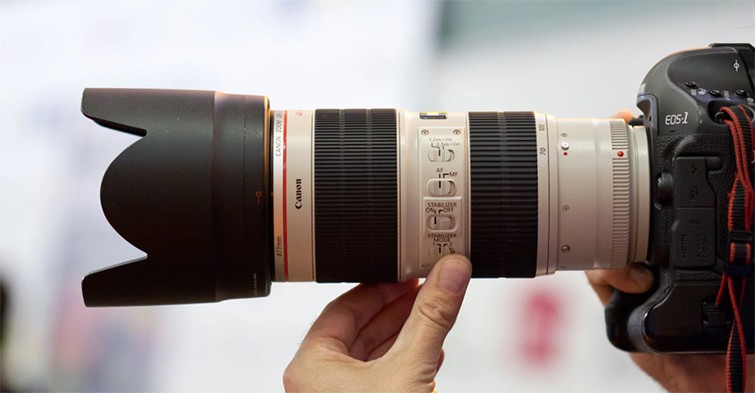 Zoom lens